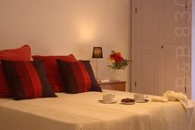 B&B 830, 10 min. from everything!