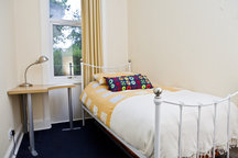 Lovely Room Available in Edinburgh