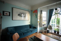 Sunny mod room