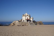 Bedroom for 2 close to the beach