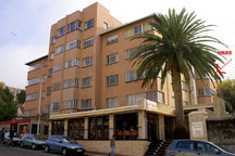 Spacious Apartment in Trendy Area