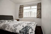 Double Bed Room in Calm location