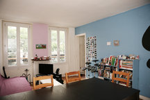 Charming flat good parisian vibe!