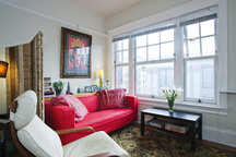 Cozy downtown retreat