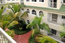 Steps from beach amaizing 2BD condo