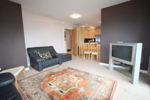 2 BED, 2 BATH MODERN APARTMENT