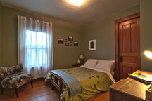 a great room on Willy Street