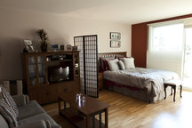 Cute Studio Apartment on East Side