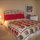  Queen-sized besunny back bedroom 