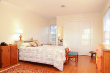 Enjoy Vacation Home On The Water 
