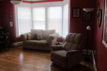 Beautiful apt close to colleges