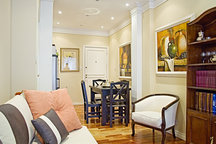 Renovated stylish apt. in downtown 