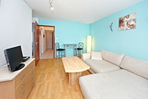 City View Apt near Downtown/Train