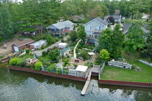 Riverfront Villa - Wasaga Beach