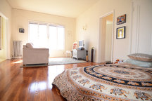 Large Bright Mid-Wilshire Studio