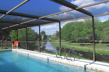 4 BR Pool Home - 15 mins to Beaches