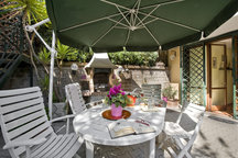 Momo's villa near to Vatican City!!