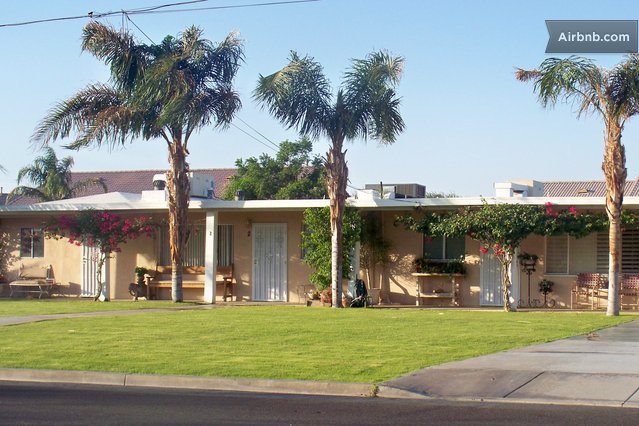 1 Bedroom Sleeps 4 Indio #3