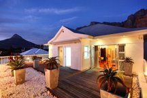 A Welcome Camps Bay Retreat