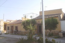 private living in the countryside
