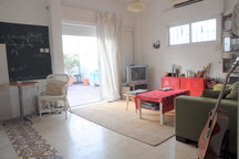 A quite sunny penthouse, tlv center