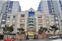 Luxury apartment building in SOMA