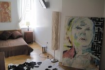 HUGE BEDRM in "Hip" LUX LOFT