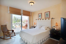Duplex Marbella-beach in 2min walk!