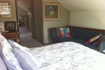 Cozy Friendly Relaxing Space