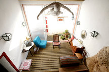 COUNTRY SIDE HOUSE CLOSE THE SEA