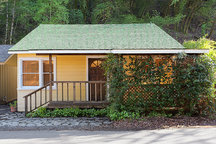 Healdsburg Cottage on the River