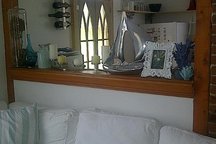 Charming Cottage In the Point!