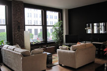 Sunny, spacious loft in DTLA