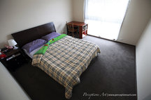 Comfy queen room in Melbourne west