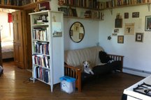 Brooklyn one bedroom, w/a deck!