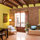 Vista de la sala de estar- overall  view of the spacious living room