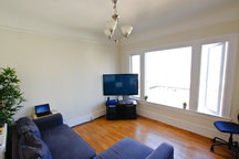 Comfy Sofabed sleeps 2 in Nob Hill!