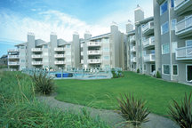 condo in Mariner Village, WA