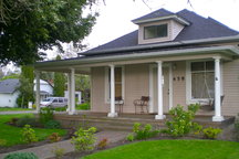 Cute Cottage Heart of Wine Country