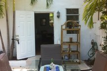 Miami Beach Home-Private Apartment!