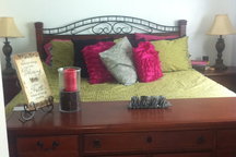 Close to beaches lrge 3 bdrm duplex