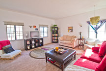 Spacious and Bright LA Oasis