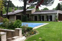 Summer rental 3km away from Aix 