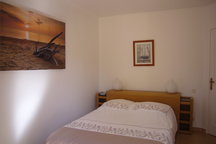 Chambre rez de jardin dans villa