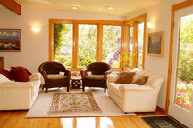 Casually Elegant & Cozy Arcata Home