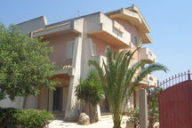 Villa Rosa for Sicily holidays