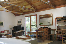  BIG ART LOFT GUESTHOUSE VENICE, CA