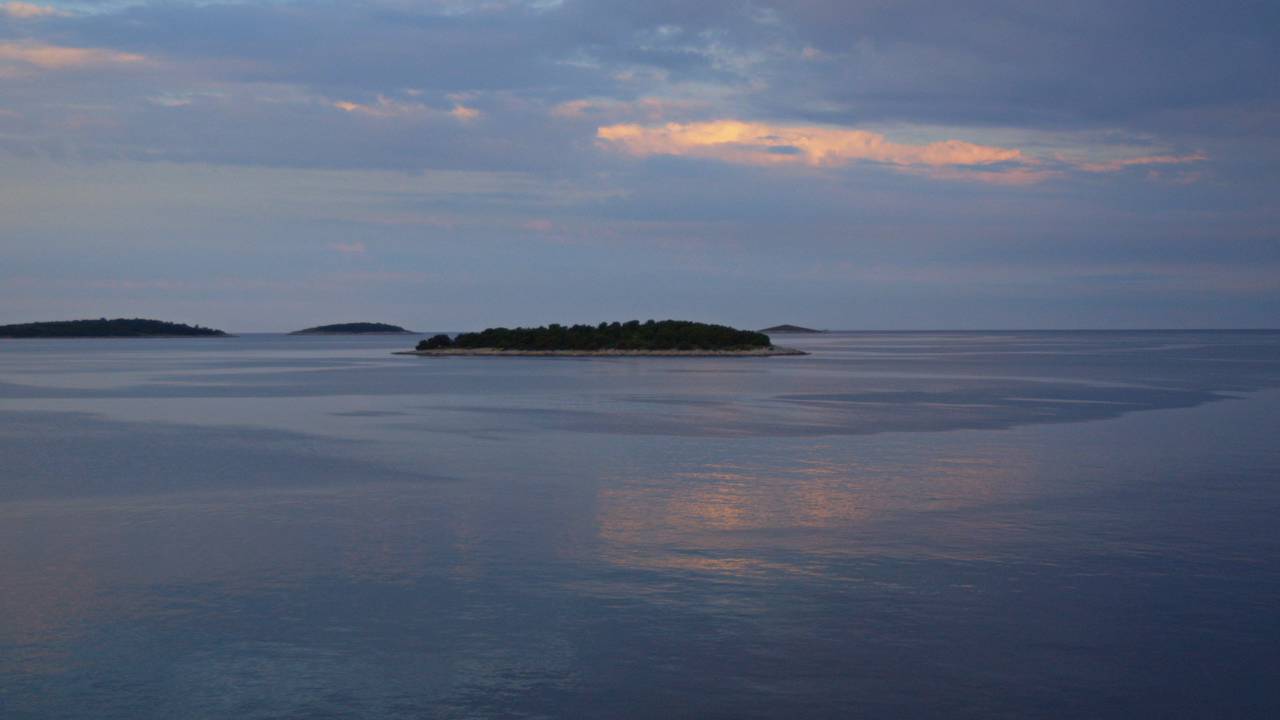 Croatia-887a17b9994536f0d95bfd3f43ed664c