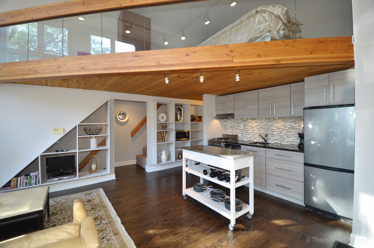 Fully stocked kitchen