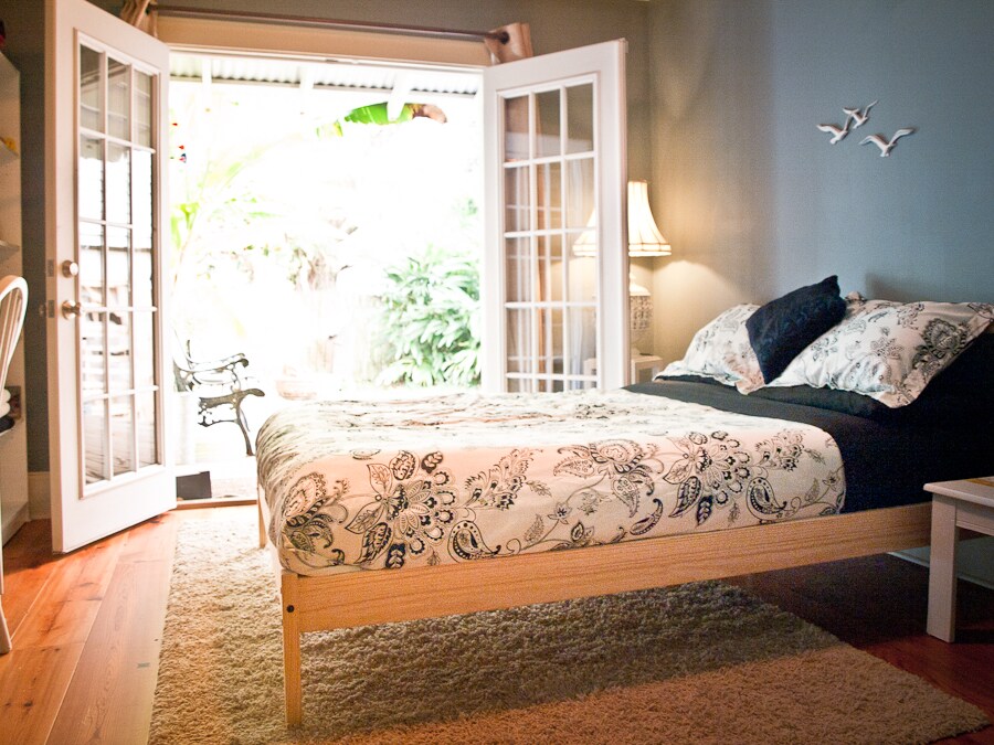 Uptown w/NOLA Locals + 2 Free Bikes